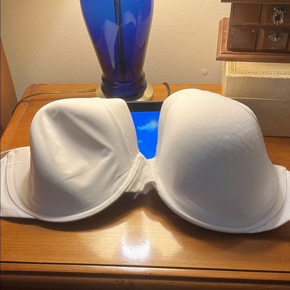 Warner's Smooth White Bra